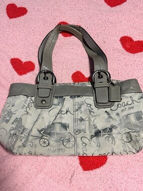 Vintage Coach Signature Horse and Carriage grey canvas shoulder tote bag